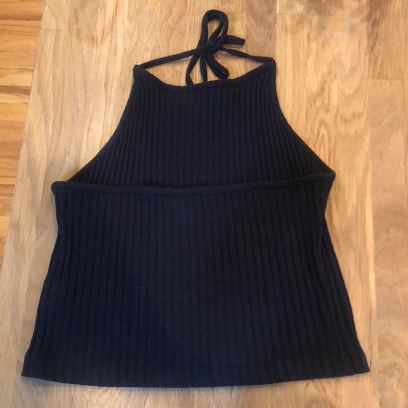 ❤️ Brandy Melville Black Halter Top - Picture 3 of 4